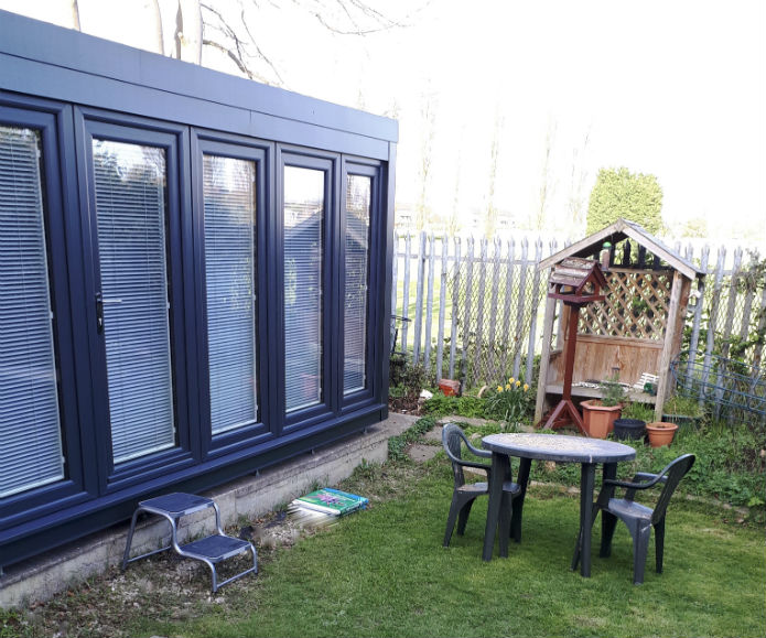 6.1m x 2.44m insulated garden pod and garden office